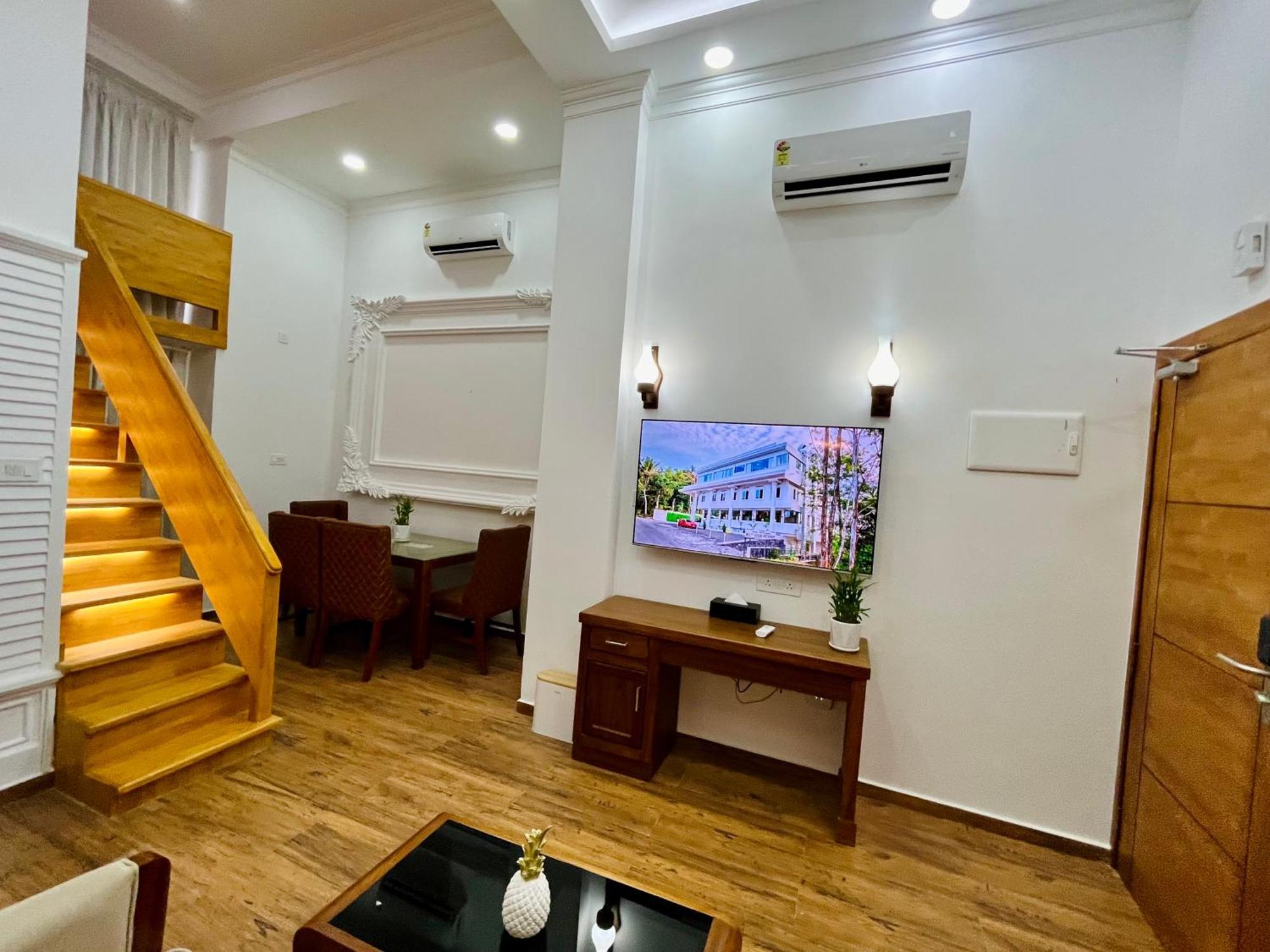 Hotel White House, Муннар Экстерьер фото